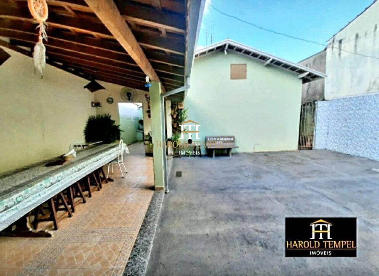 Casa com 3 quartos, 139 m², à venda por R$ 330.000 - Jardim Colina Verde - Mococa/SP