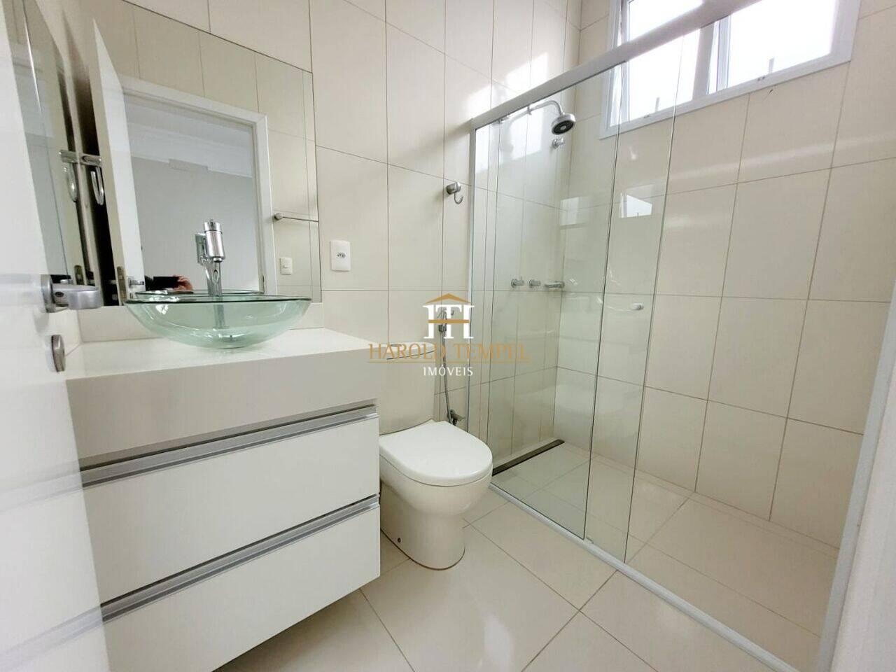 Casa com 3 quartos, 220 m², à venda por R$ 1.500.000 - Jardim Lavínia - Mococa/SP