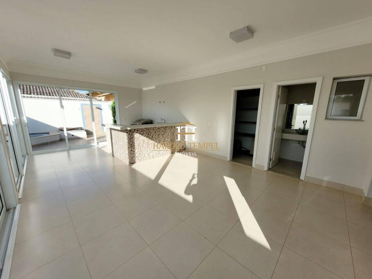 Casa com 3 quartos, 220 m², à venda por R$ 1.500.000 - Jardim Lavínia - Mococa/SP