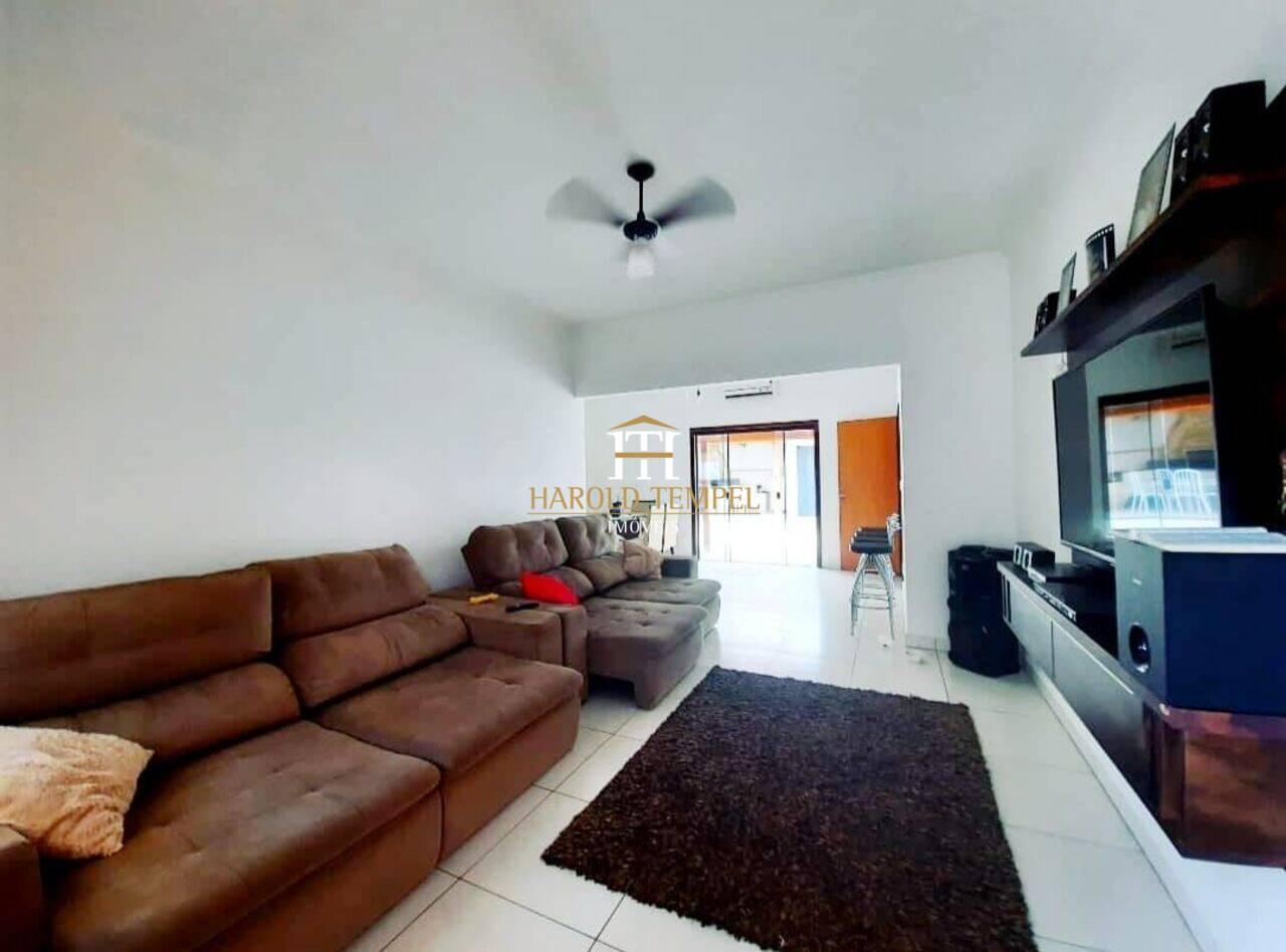 Casa com 3 quartos, 155 m², à venda por R$ 420.000 - Jardim Santa Maria - Mococa/SP