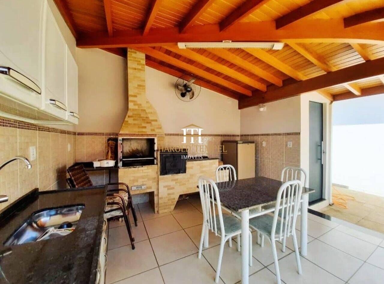 Casa com 3 quartos, 155 m², à venda por R$ 420.000 - Jardim Santa Maria - Mococa/SP