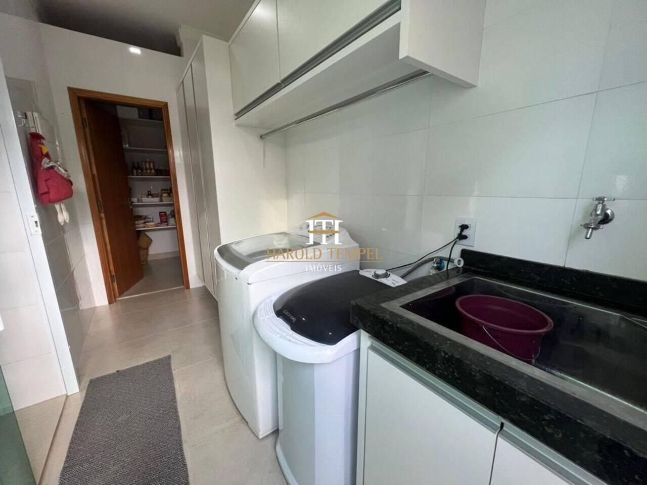 Casa com 5 quartos, 400 m², à venda por R$ 1.550.000 - Jardim São Luiz - Mococa/SP