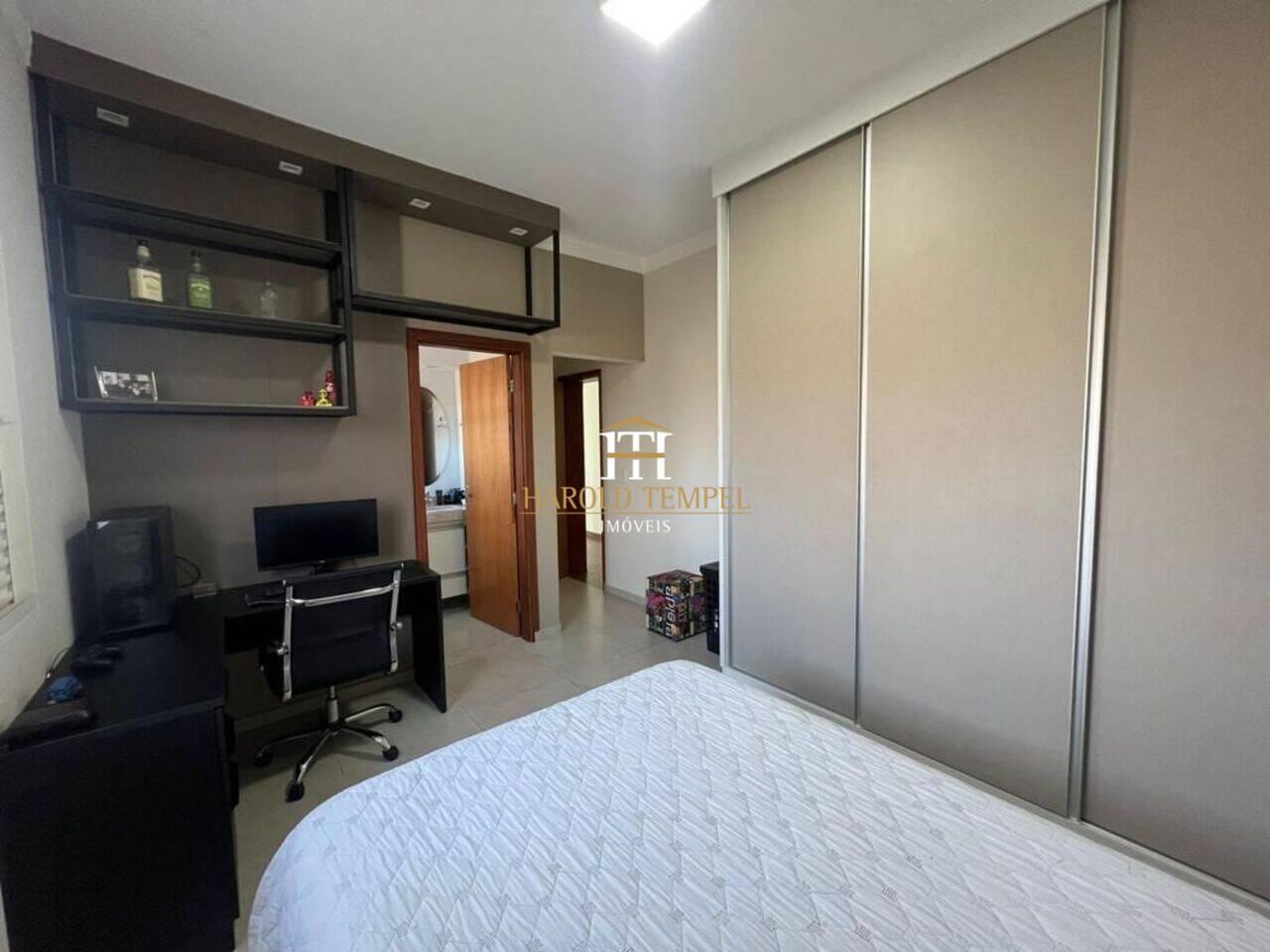 Casa com 5 quartos, 400 m², à venda por R$ 1.550.000 - Jardim São Luiz - Mococa/SP