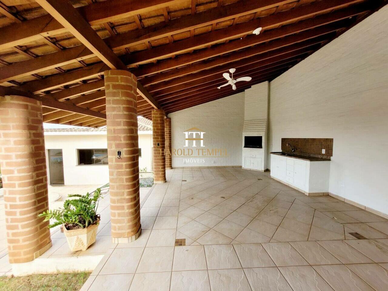 Casa com 3 quartos, aluguel por R$ 4.000/mês ou à venda por R$ 1.550.000 - Vila Quintino - Mococa/SP