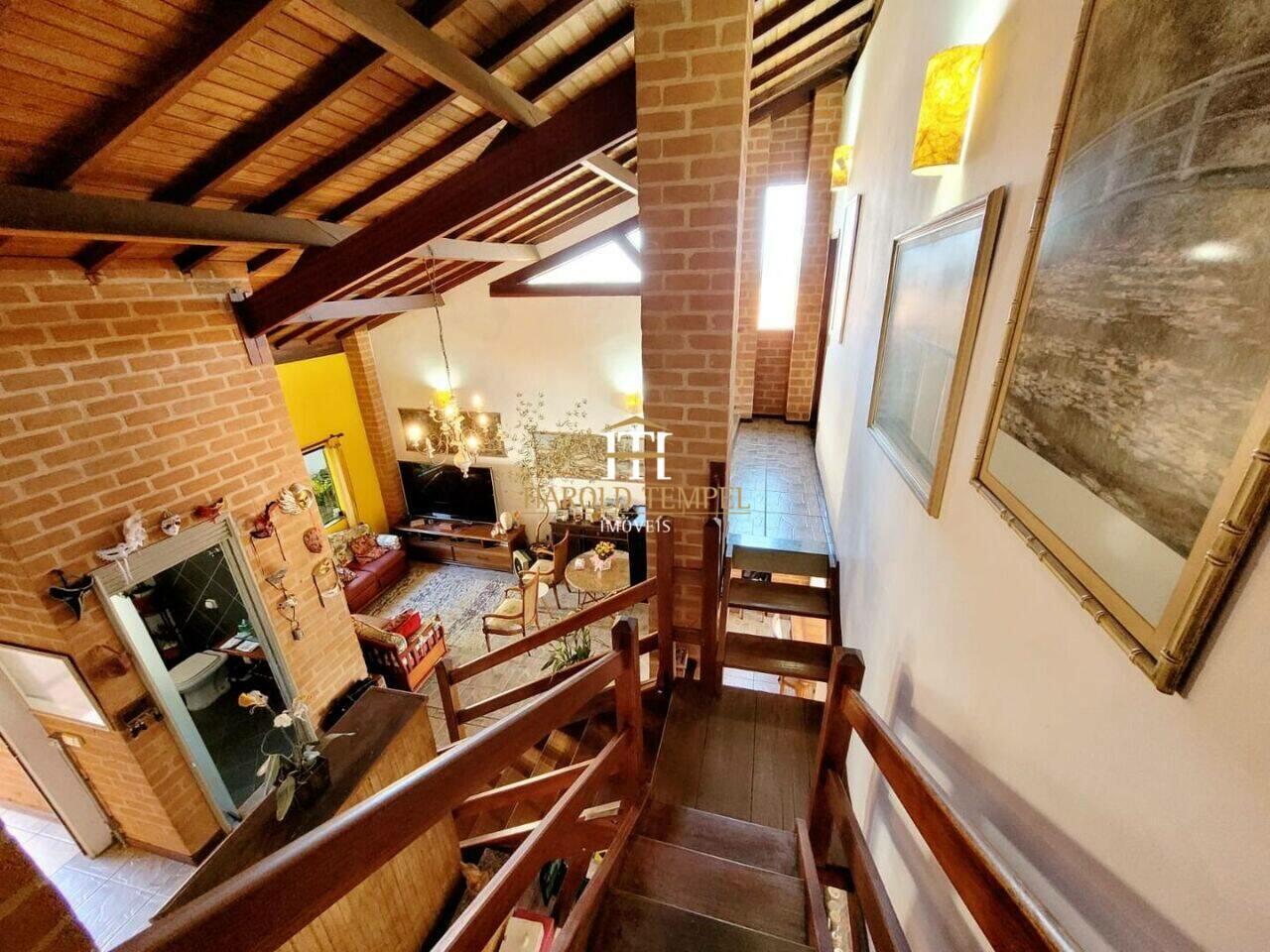 Casa com 3 quartos, 330 m², à venda por R$ 850.000 - Jardim Colina Verde - Mococa/SP