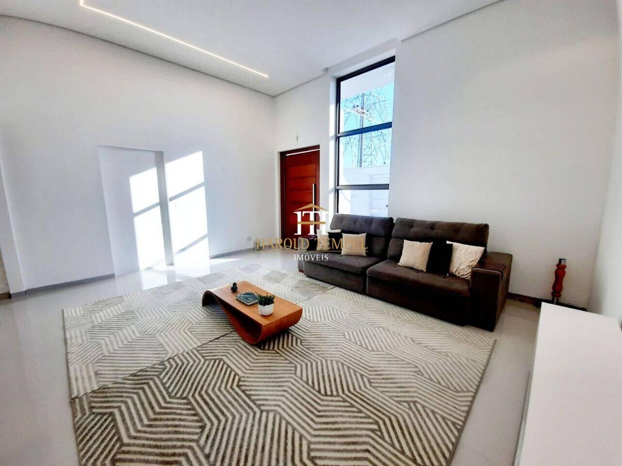 Casa com 2 quartos, à venda por R$ 700.000 - Jardim Colina Verde - Mococa/SP