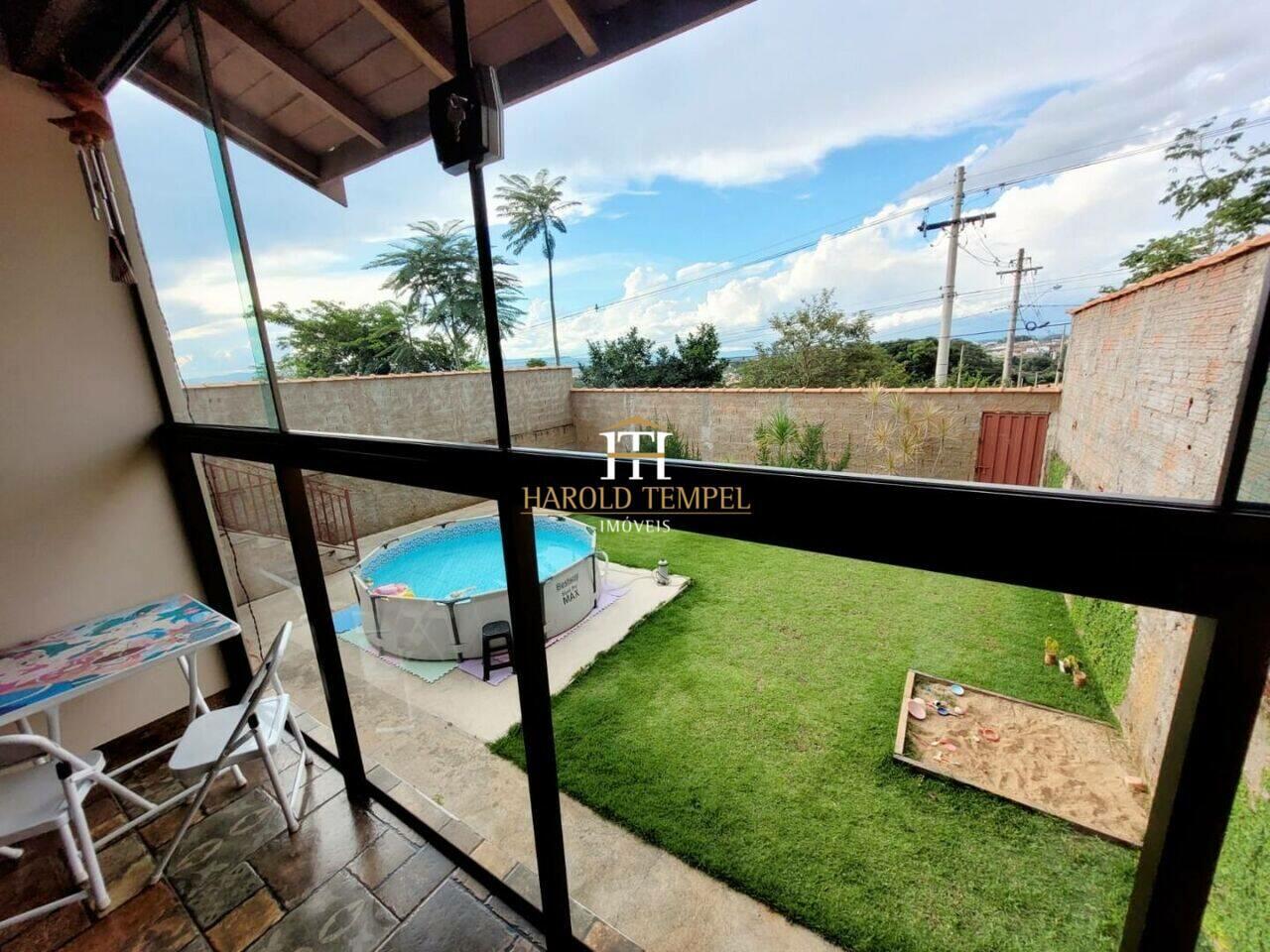 Casa com 2 quartos, à venda por R$ 400.000 - Altos do Vale - Mococa/SP