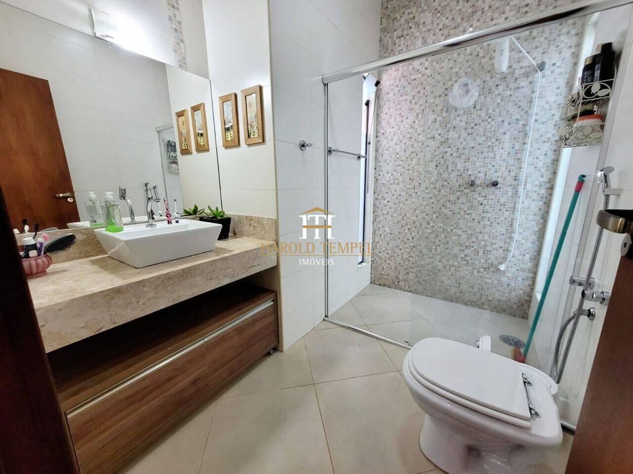 Casa com 2 quartos, à venda por R$ 400.000 - Altos do Vale - Mococa/SP