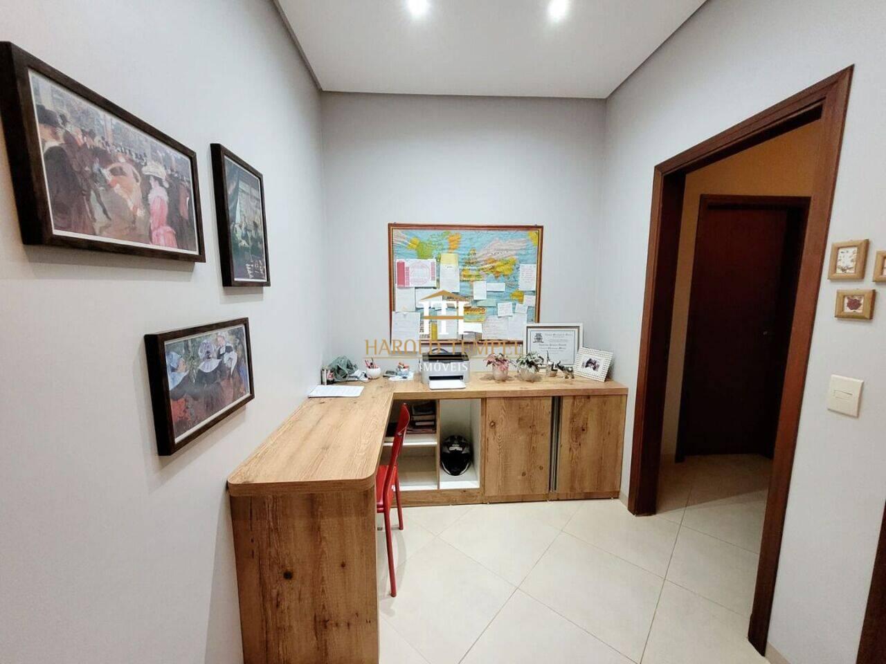 Casa com 2 quartos, à venda por R$ 400.000 - Altos do Vale - Mococa/SP
