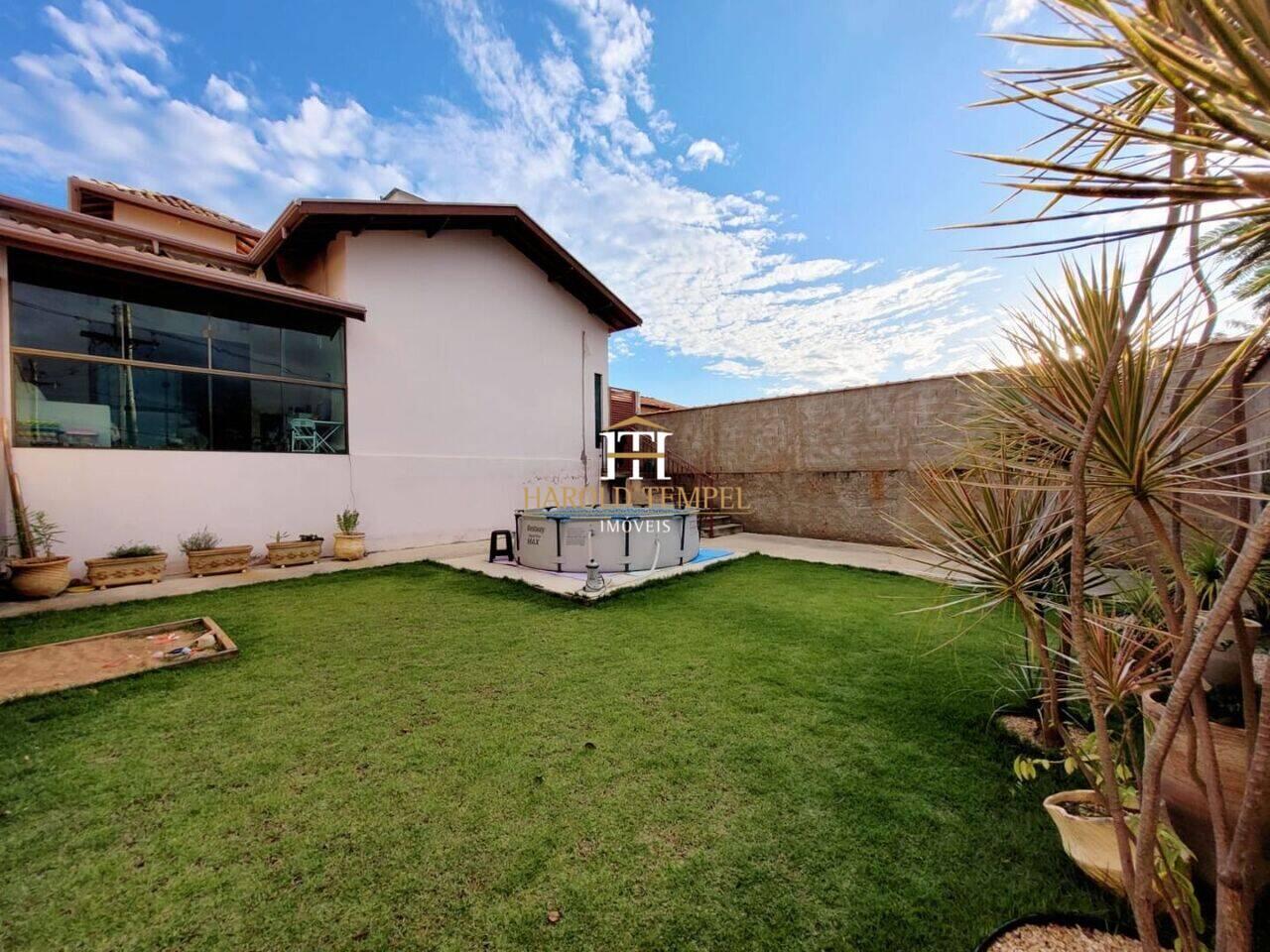 Casa com 2 quartos, à venda por R$ 400.000 - Altos do Vale - Mococa/SP
