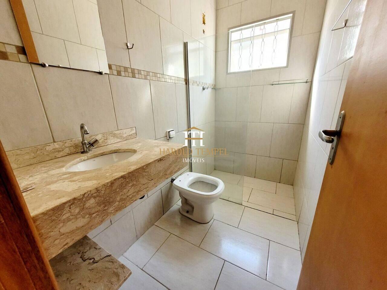 Casa com 3 quartos, 150 m², à venda por R$ 360.000 - Residencial Carlito Quilici - Mococa/SP