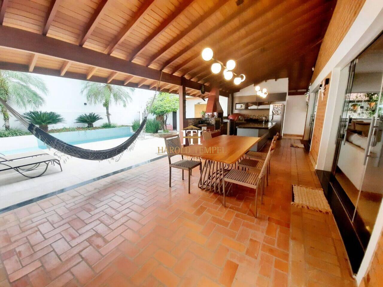 Casa com 3 quartos, à venda por R$ 1.200.000 - Jardim Residencial do Bosque - Mococa/SP