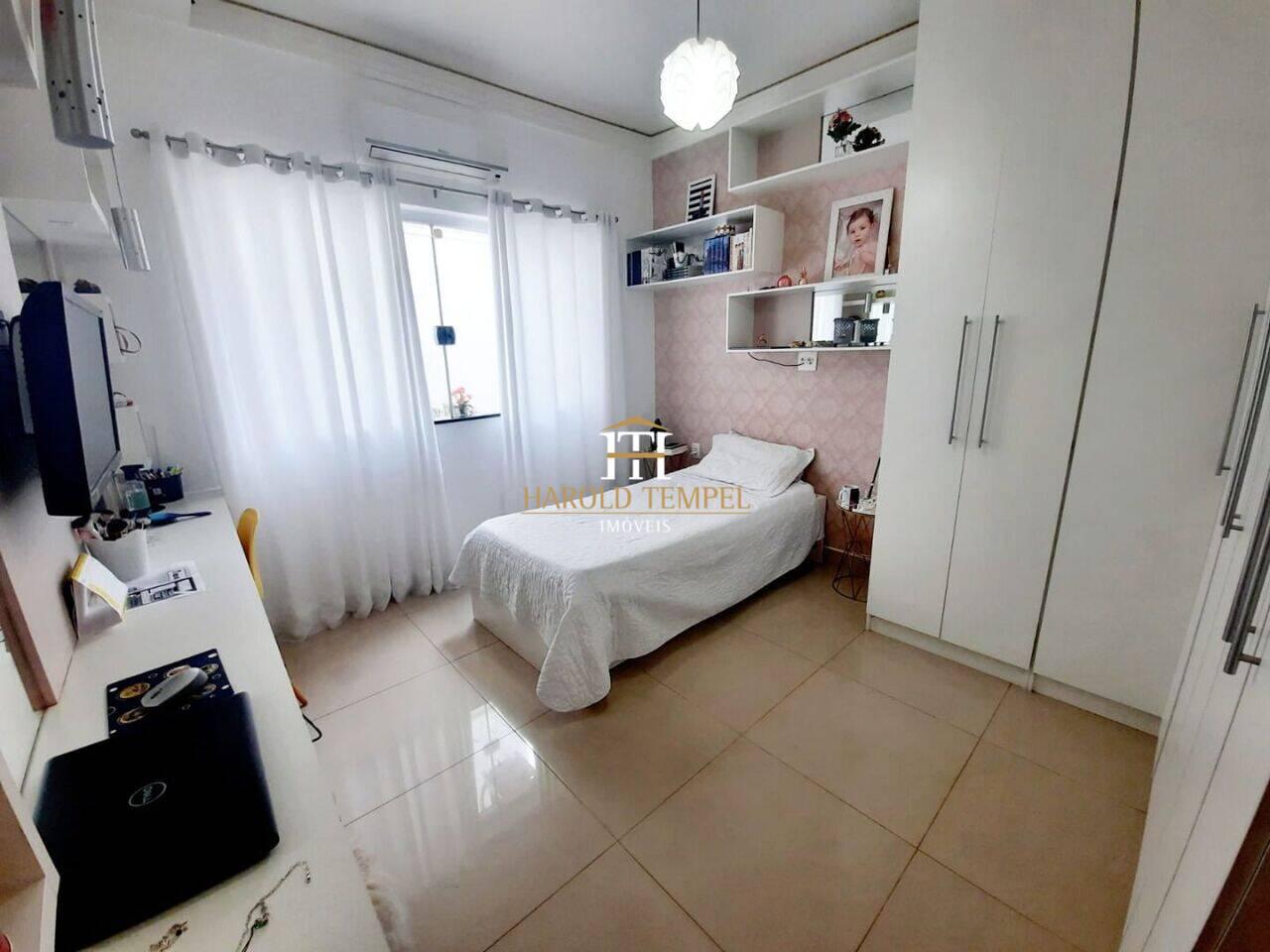 Casa com 3 quartos, à venda por R$ 1.200.000 - Jardim Residencial do Bosque - Mococa/SP