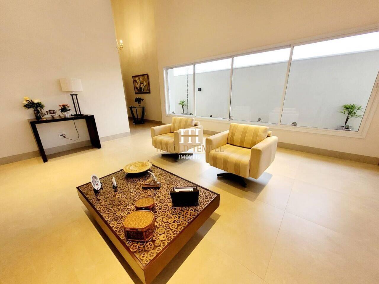 Casa com 3 quartos, 260 m², à venda por R$ 1.800.000 - Jardim da Paineira - Mococa/SP