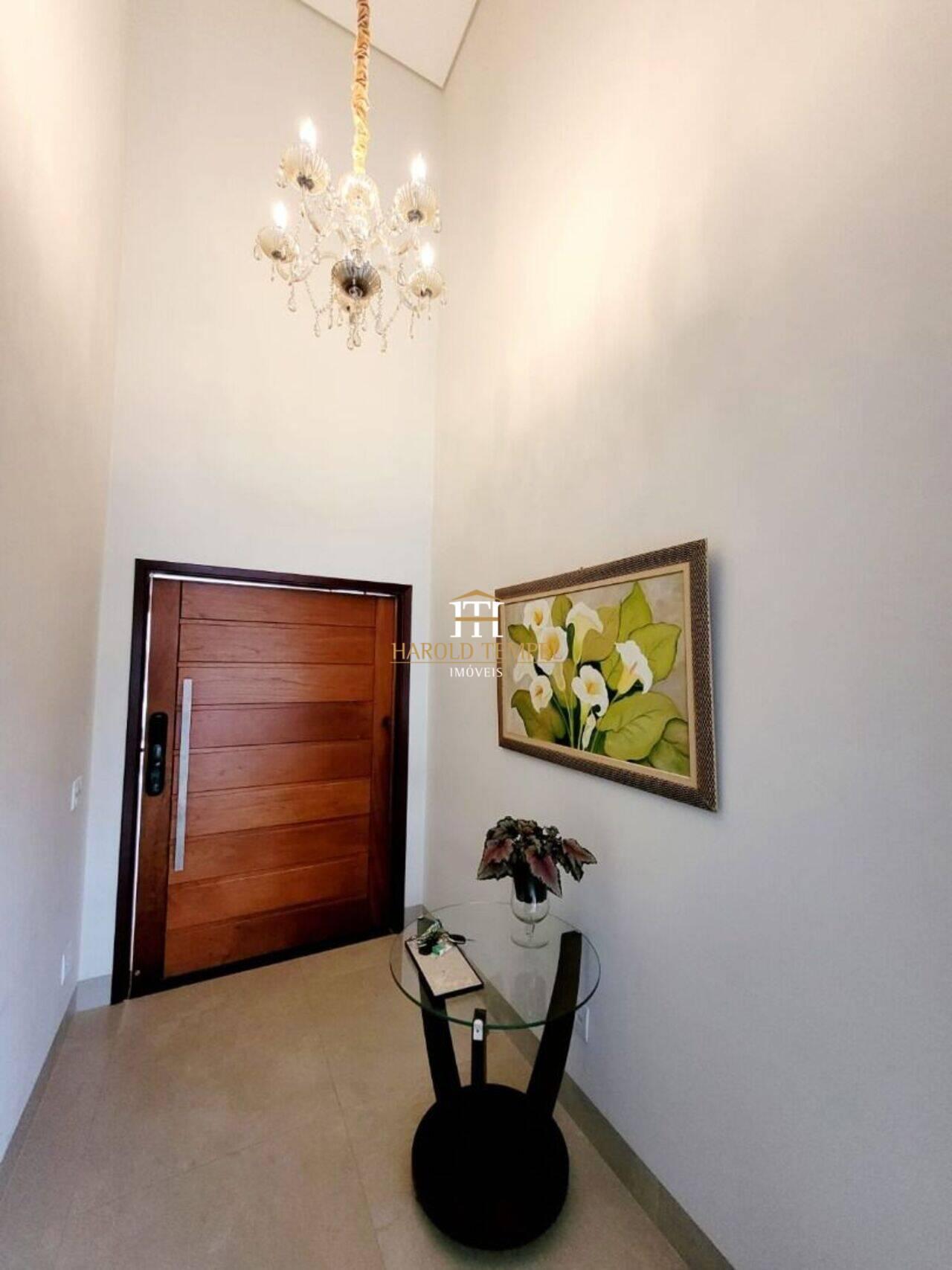 Casa com 3 quartos, 260 m², à venda por R$ 1.800.000 - Jardim da Paineira - Mococa/SP