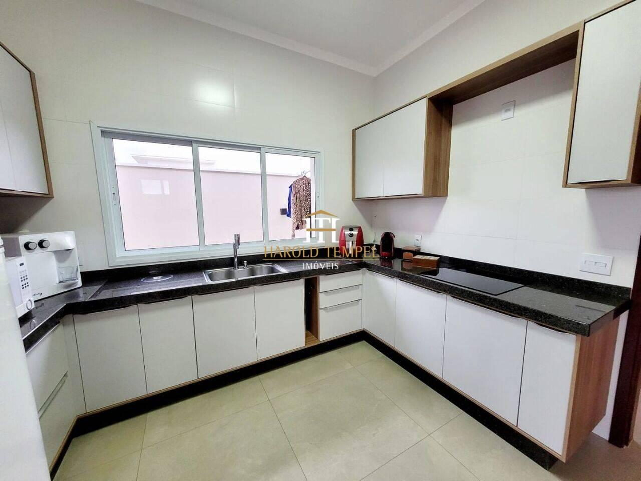 Casa com 3 quartos, 260 m², à venda por R$ 1.800.000 - Jardim da Paineira - Mococa/SP