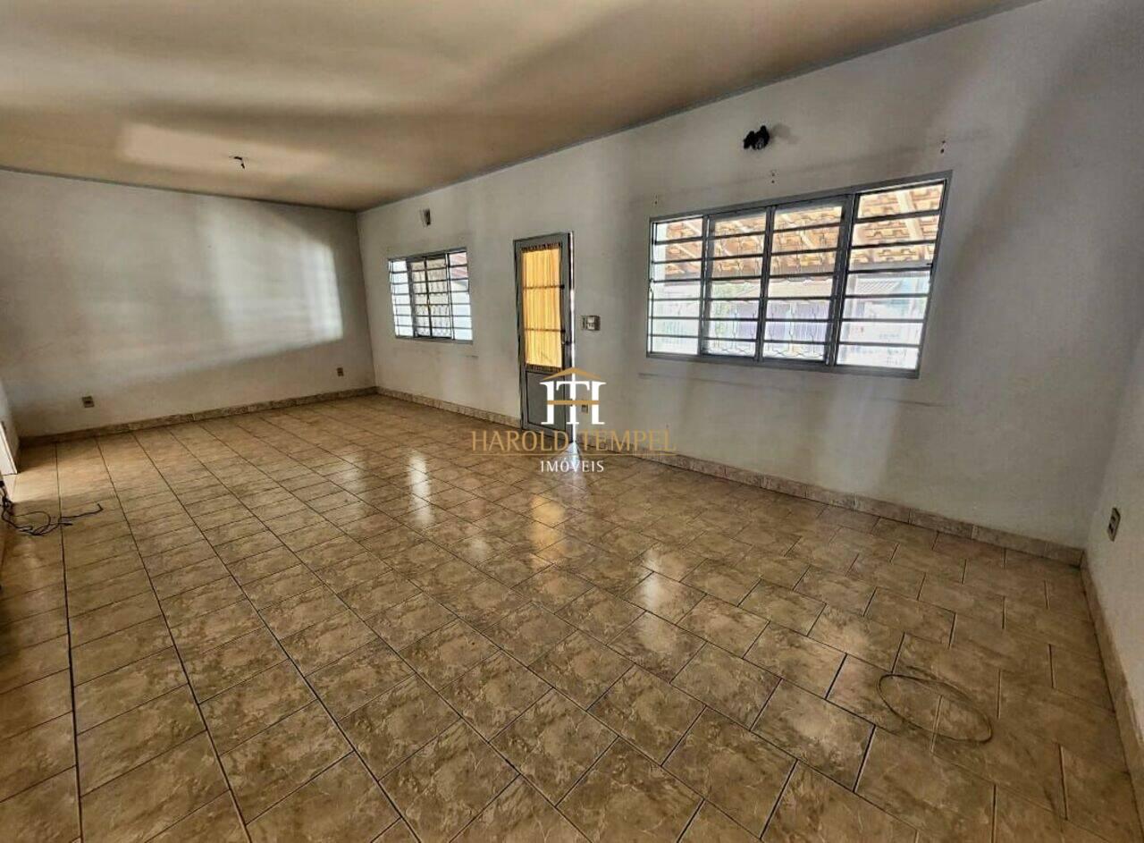 Casa com 3 quartos, 215 m², à venda por R$ 350.000 - Jardim São Domingos - Mococa/SP