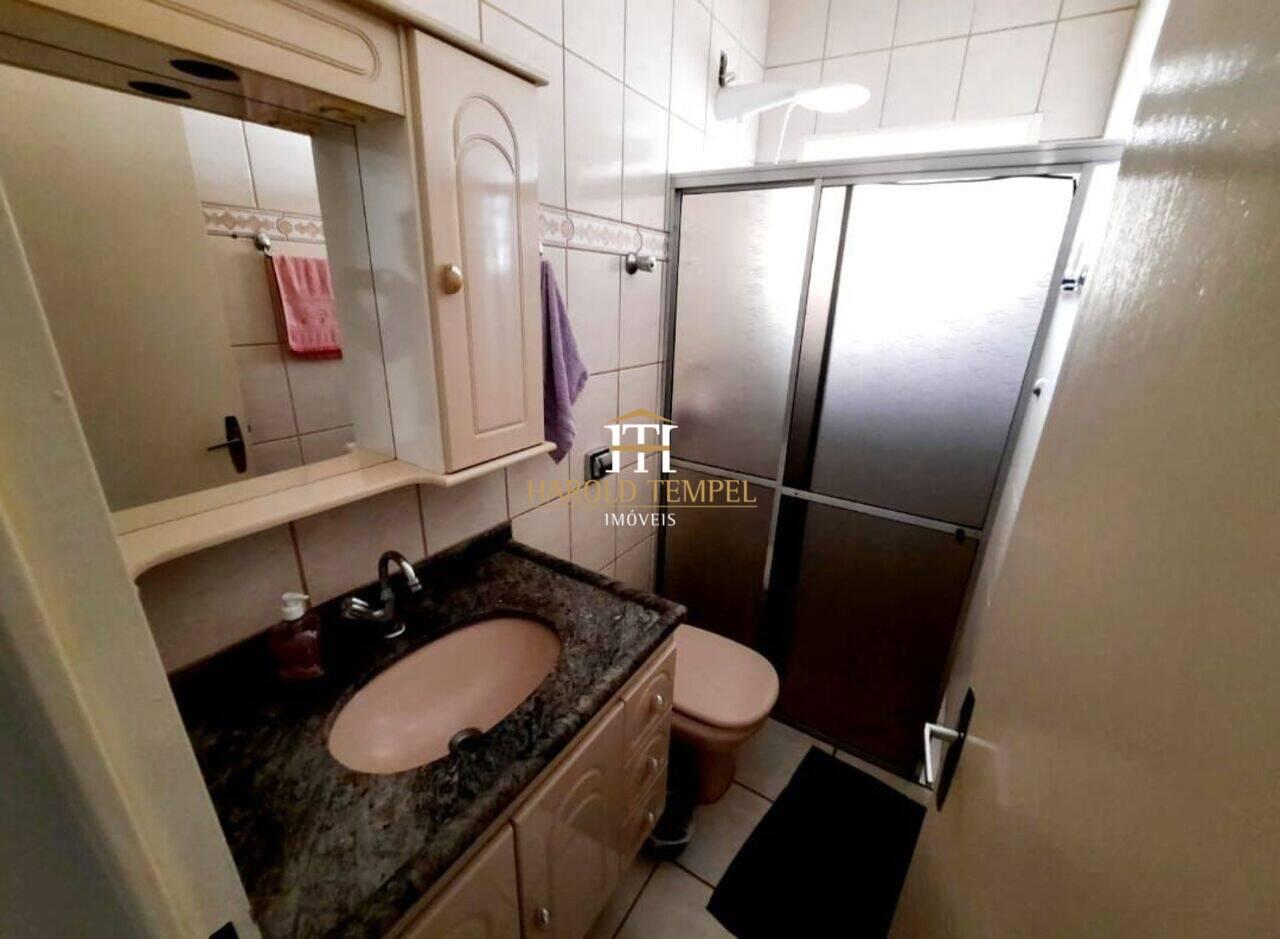 Casa a venda em condomínio!!