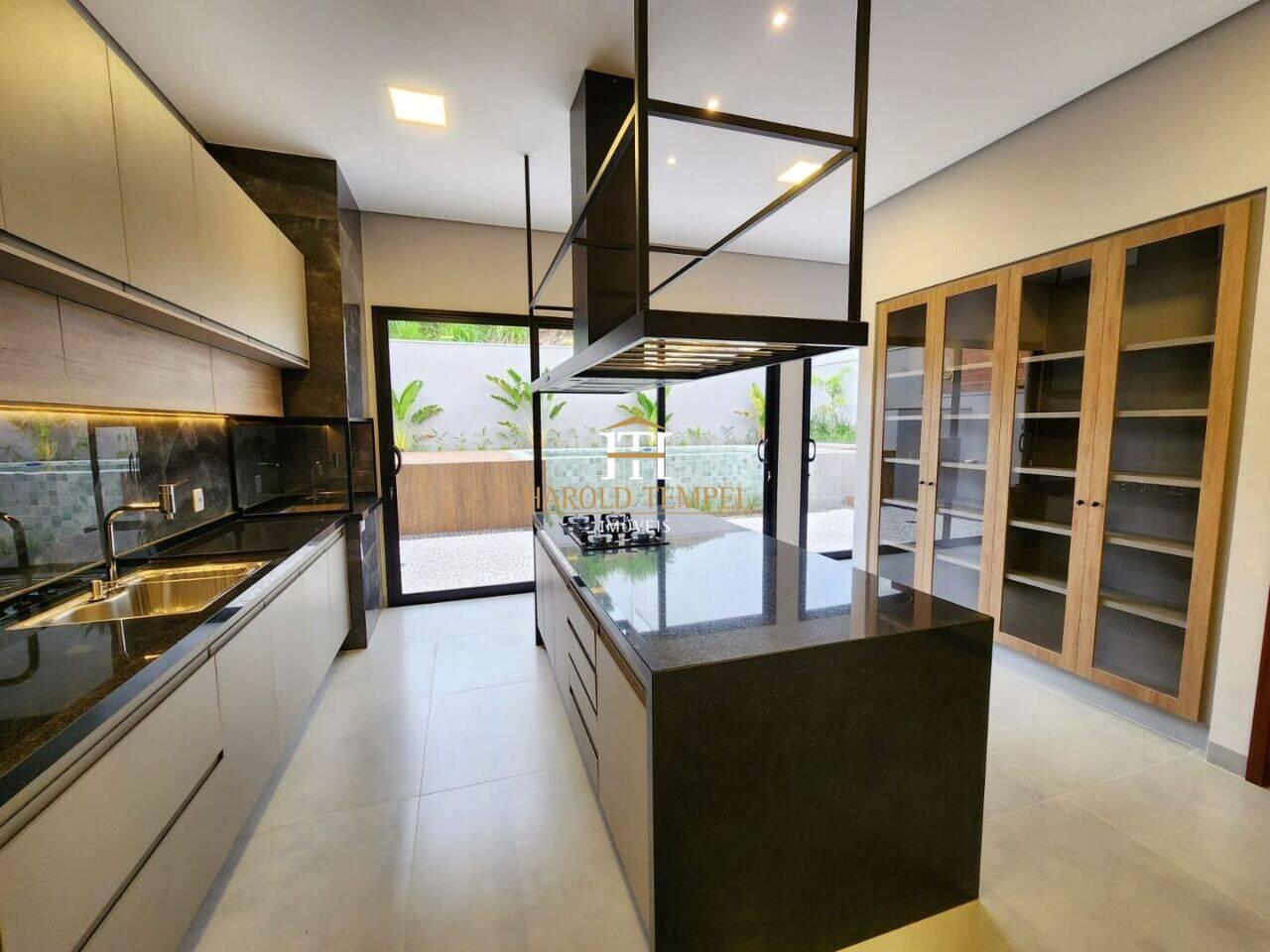 Casa com 3 quartos, à venda por R$ 1.800.000 - Jardim da Paineira - Mococa/SP