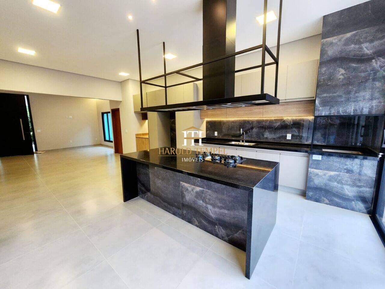 Casa com 3 quartos, à venda por R$ 1.800.000 - Jardim da Paineira - Mococa/SP