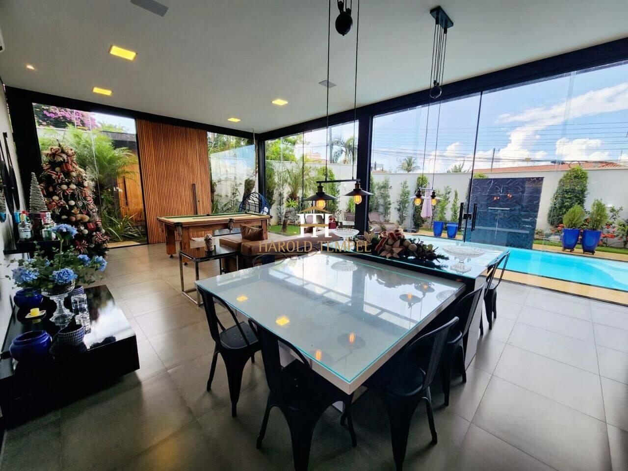 Casa com 3 quartos, 279 m², à venda por R$ 1.650.000 - Jardim José André de Lima - Mococa/SP