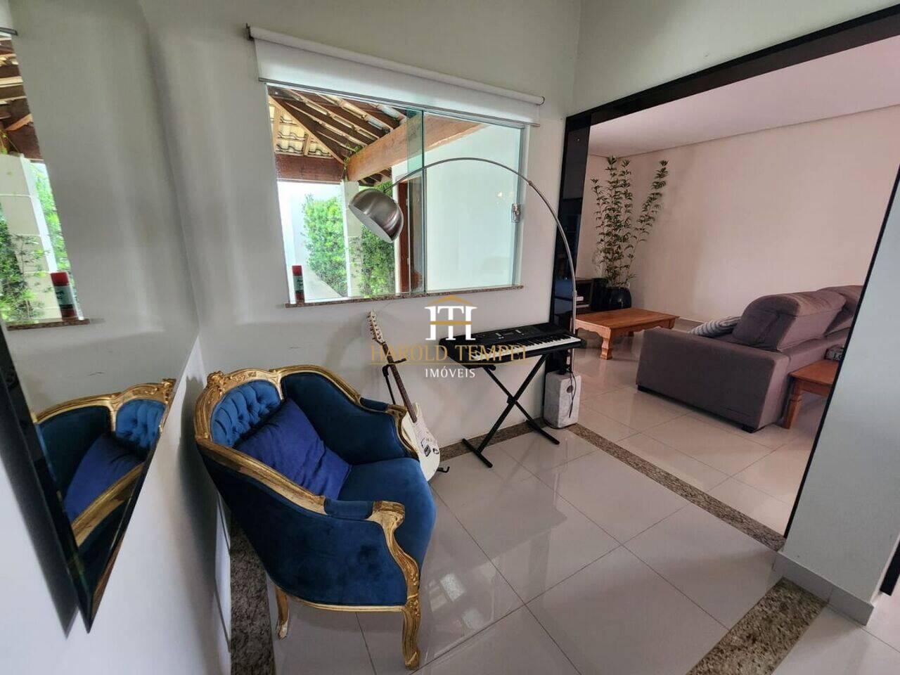 Casa com 3 quartos, 279 m², à venda por R$ 1.650.000 - Jardim José André de Lima - Mococa/SP