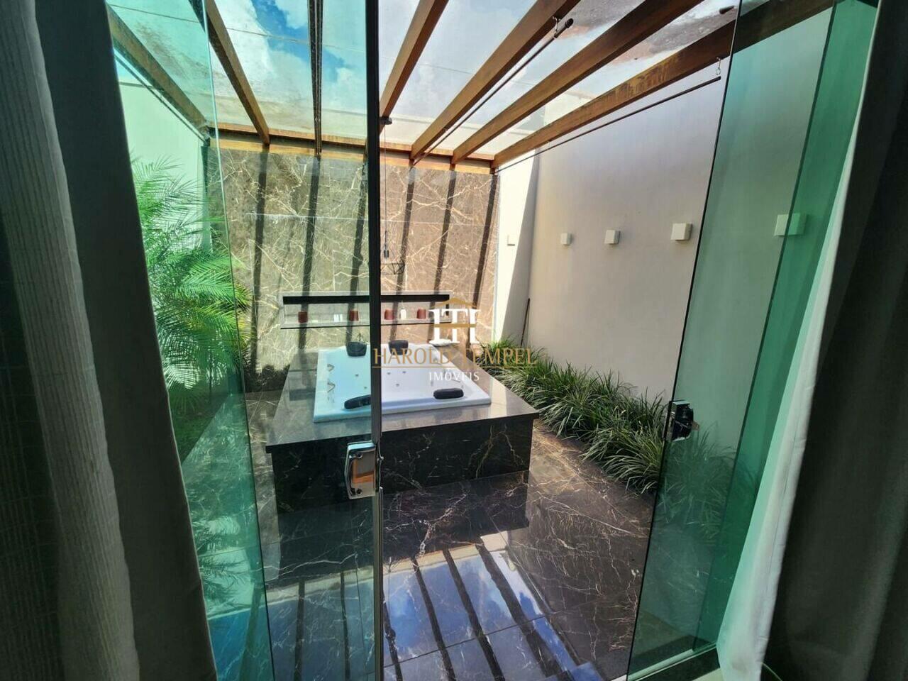 Casa com 3 quartos, 279 m², à venda por R$ 1.650.000 - Jardim José André de Lima - Mococa/SP