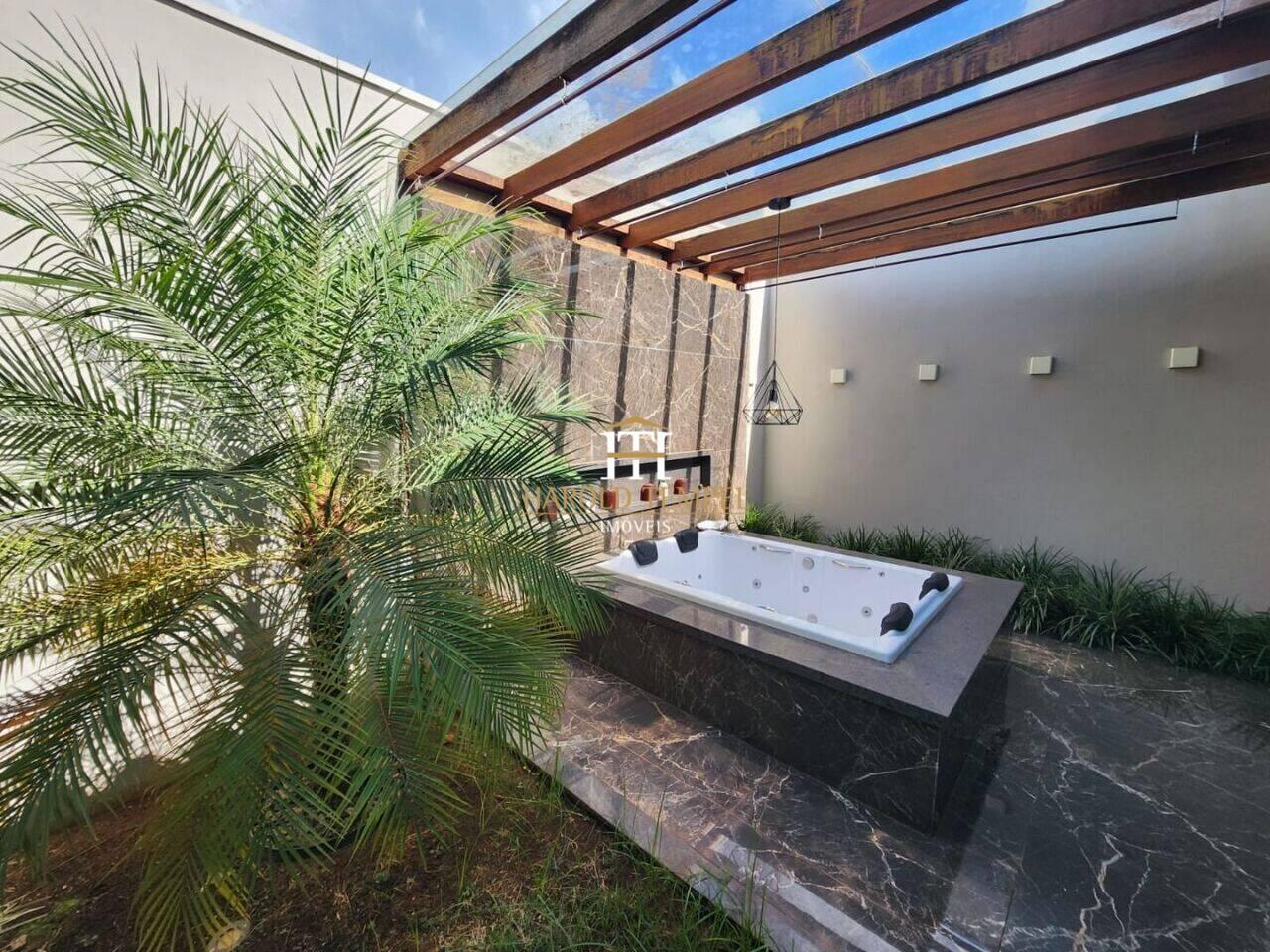 Casa com 3 quartos, 279 m², à venda por R$ 1.650.000 - Jardim José André de Lima - Mococa/SP