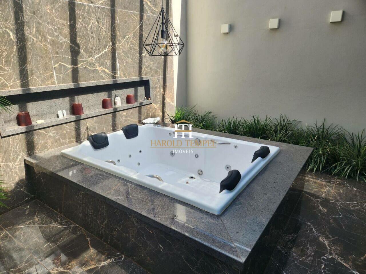 Casa com 3 quartos, 279 m², à venda por R$ 1.650.000 - Jardim José André de Lima - Mococa/SP