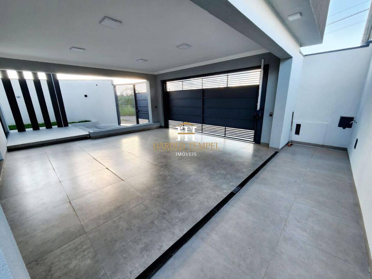 Casa com 3 quartos, 182 m², à venda por R$ 900.000 - Jardim Boa Vista - Mococa/SP