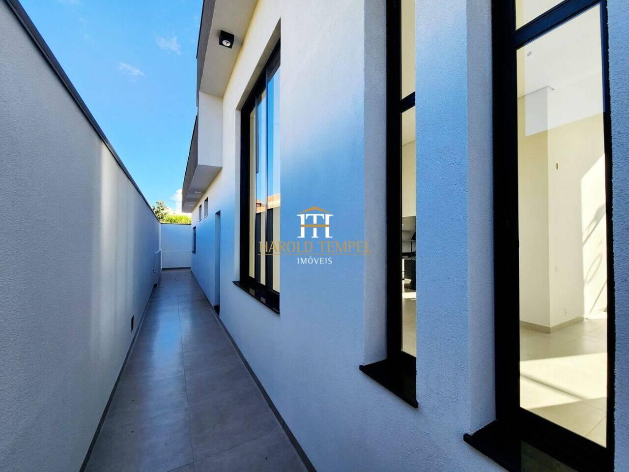 Casa com 3 quartos, 182 m², à venda por R$ 900.000 - Jardim Boa Vista - Mococa/SP