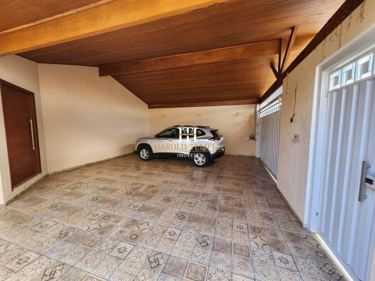 Casa com 3 quartos, 235 m², à venda por R$ 800.000 - Jardim Central Prícoli - Mococa/SP