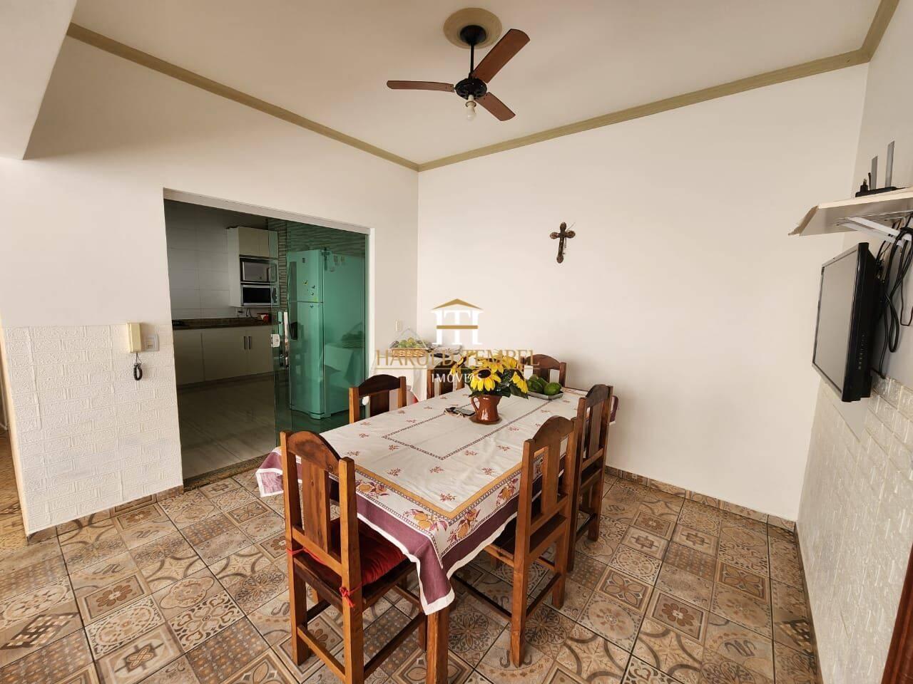 Casa com 3 quartos, 235 m², à venda por R$ 800.000 - Jardim Central Prícoli - Mococa/SP