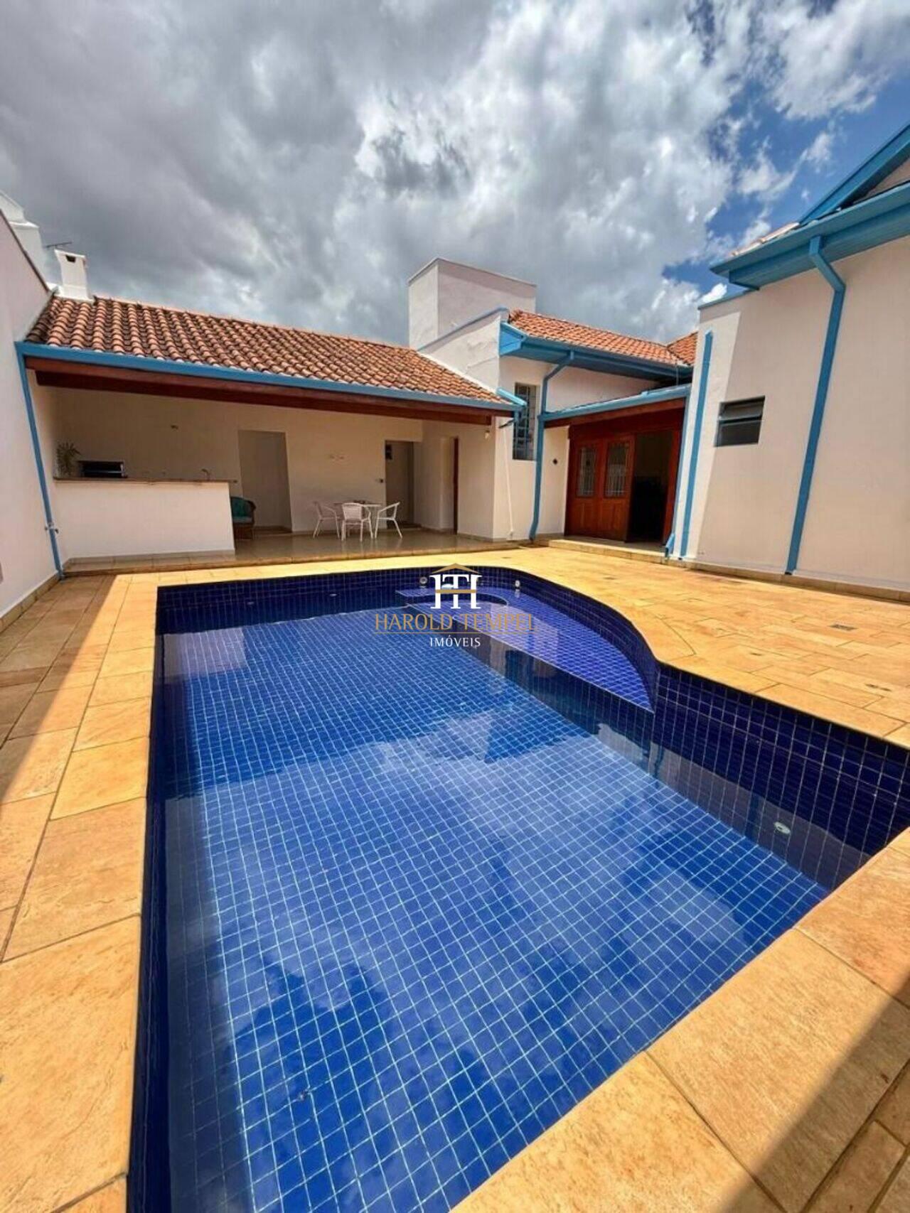 Casa com 4 dormitórios à venda - Centro - Mococa/SP
