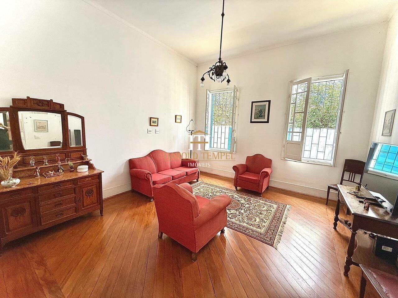 Casa com 4 dormitórios à venda - Centro - Mococa/SP