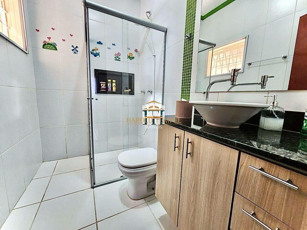 Casa com 2 quartos, 146 m², à venda por R$ 280.000 - Residencial Samambaia - Mococa/SP