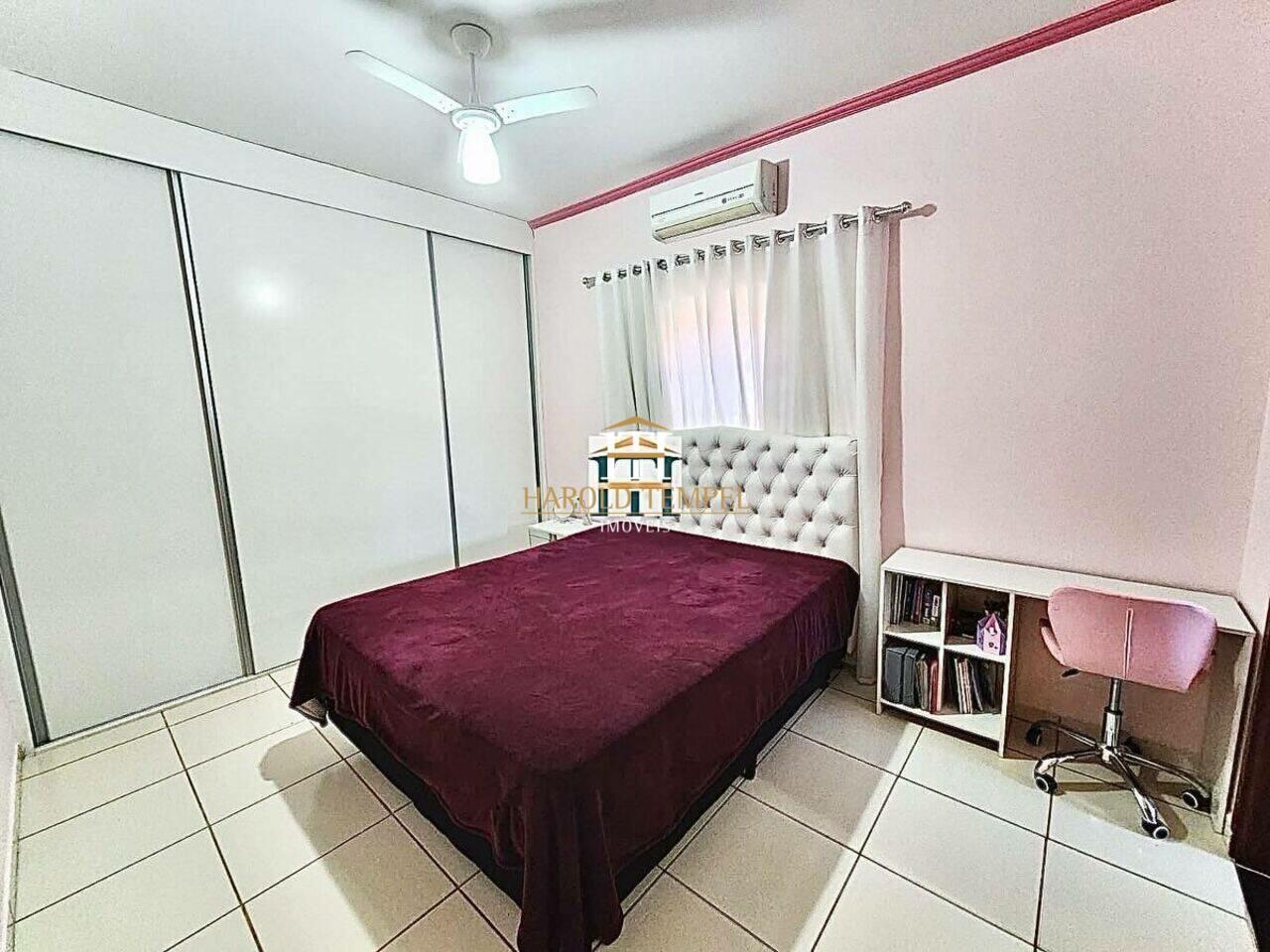 Casa com 2 quartos, 146 m², à venda por R$ 280.000 - Residencial Samambaia - Mococa/SP