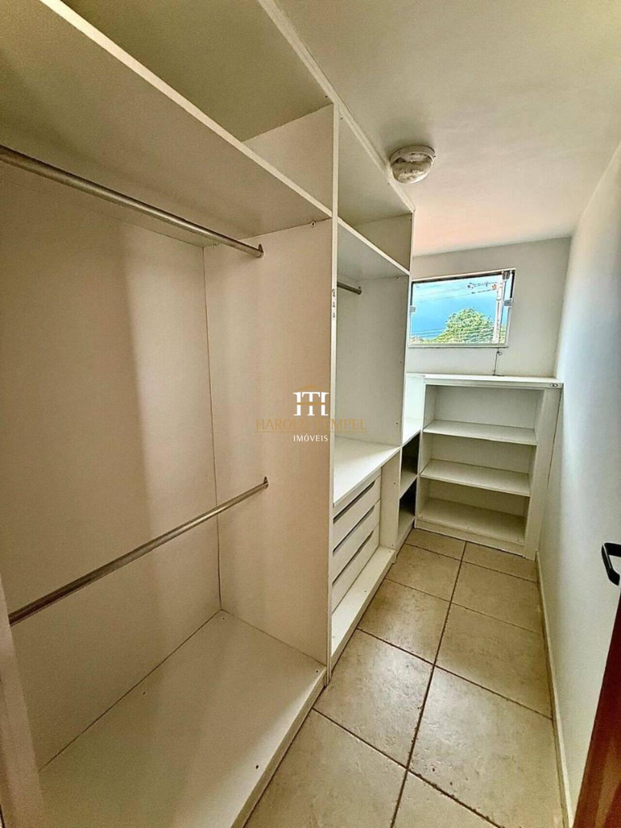 Casa com 4 quartos, aluguel por R$ 3.500/mês - Jardim São Domingos - Mococa/SP