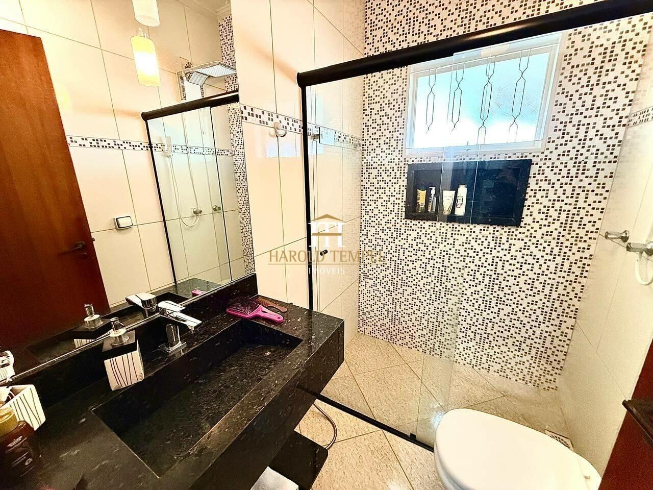 Casa luxuosa a venda