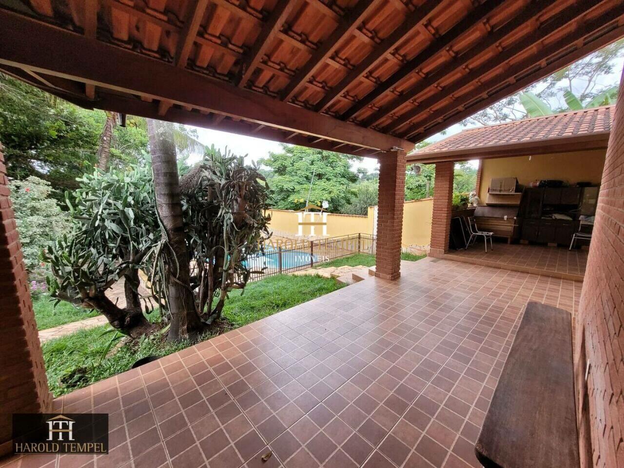 Chácara com 4 quartos, 2.380 m², à venda por R$ 1.150.000 - Chácara do Vale - Mococa/SP