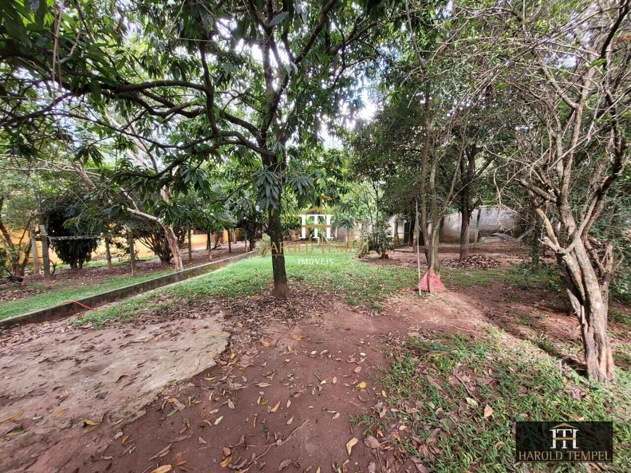 Chácara com 4 quartos, 2.380 m², à venda por R$ 1.150.000 - Chácara do Vale - Mococa/SP