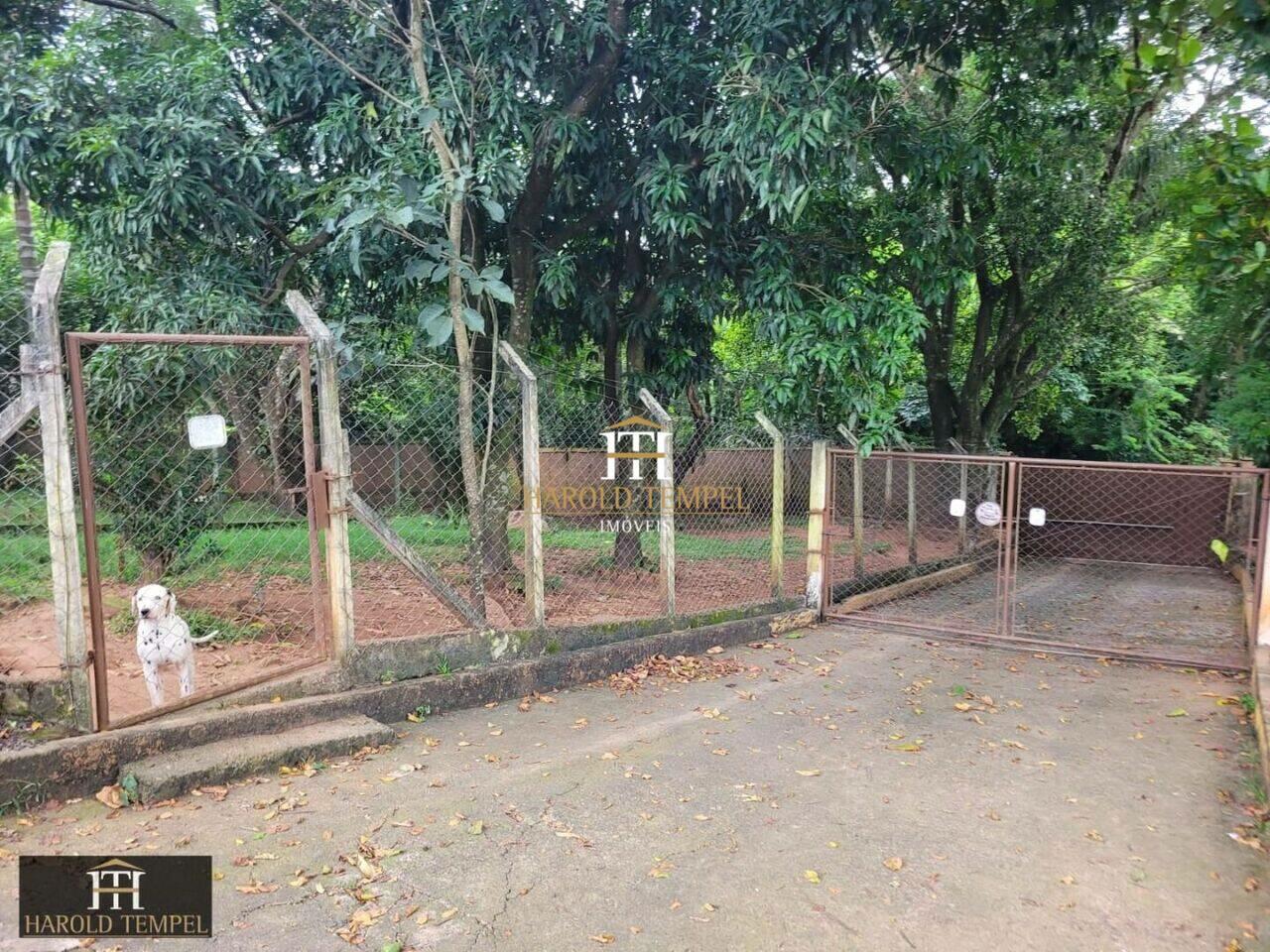 Chácara com 4 quartos, 2.380 m², à venda por R$ 1.150.000 - Chácara do Vale - Mococa/SP