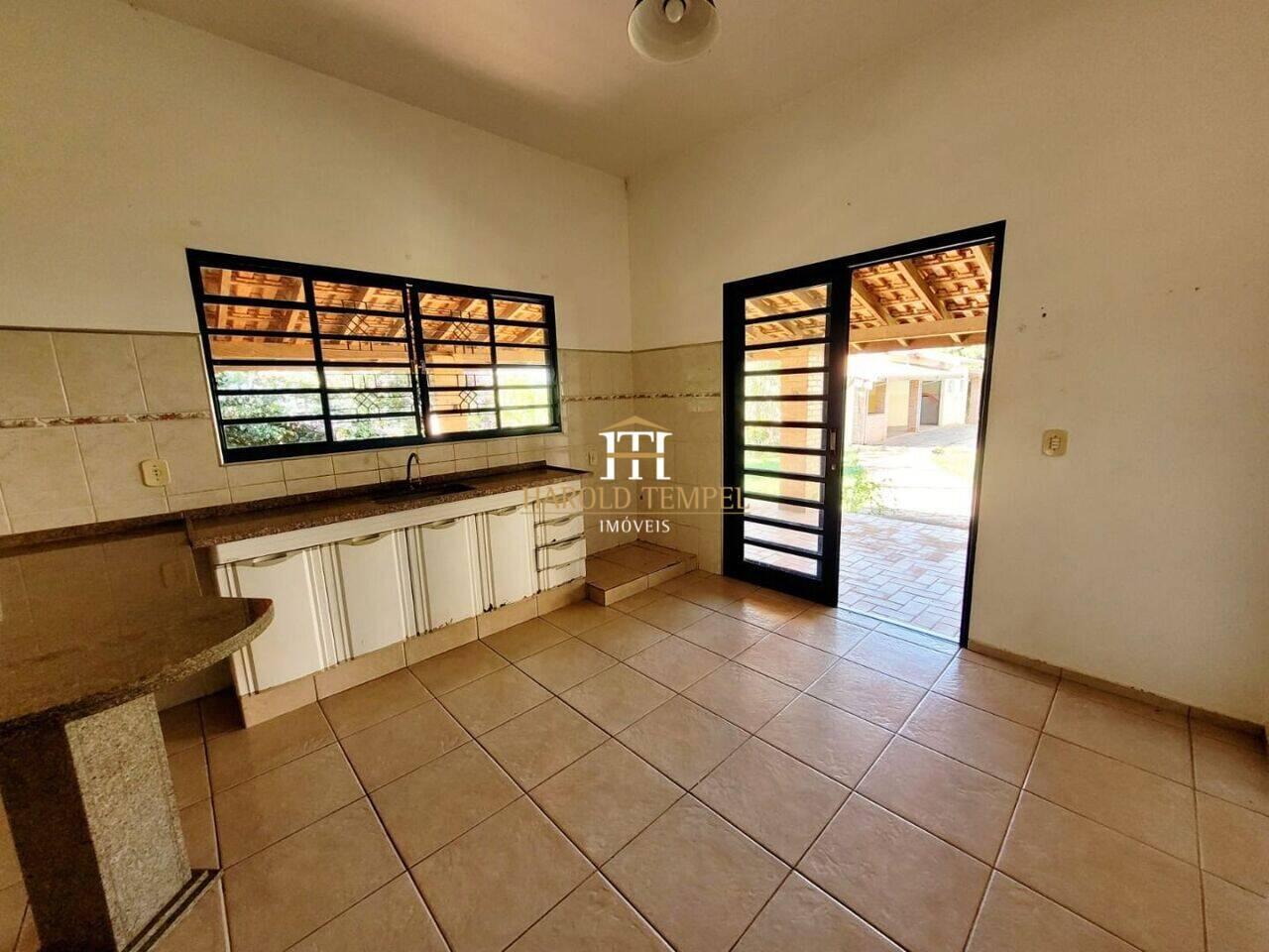 Chácara com 2 quartos, 1.500 m², à venda por R$ 430.000 - Chácaras São Martins - Mococa/SP