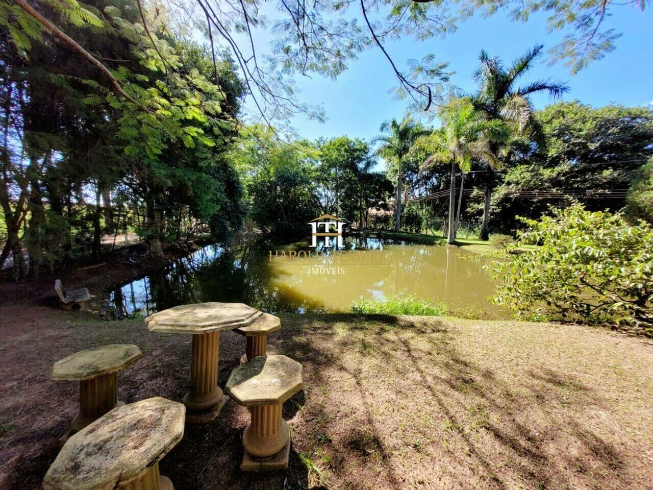 Chácara com 4 quartos, 13.000 m², à venda por R$ 2.500.000 - Centro - Mococa/SP