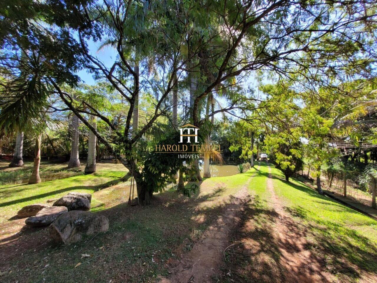 Chácara com 4 quartos, 13.000 m², à venda por R$ 2.500.000 - Centro - Mococa/SP