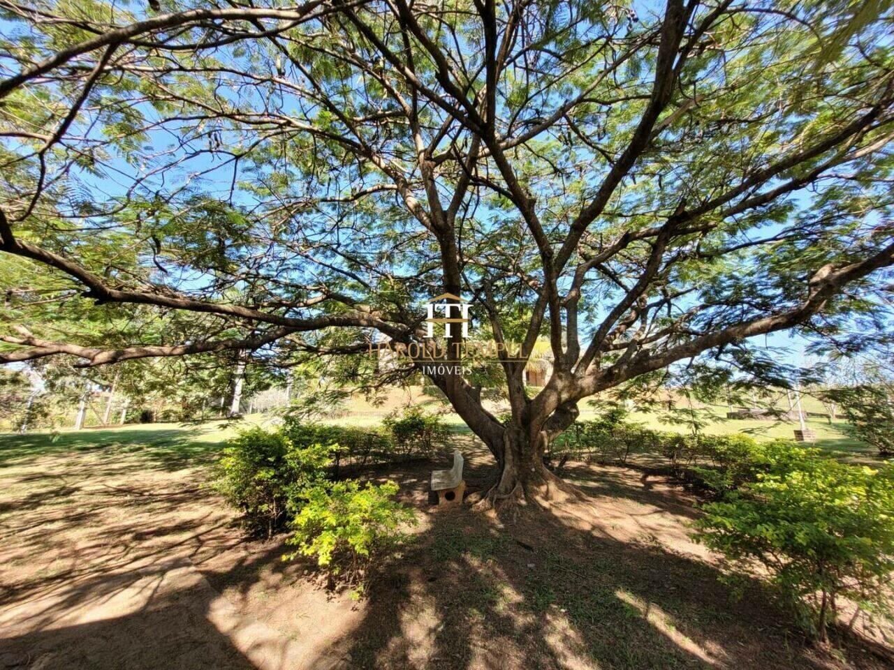 Chácara com 4 quartos, 13.000 m², à venda por R$ 2.500.000 - Centro - Mococa/SP