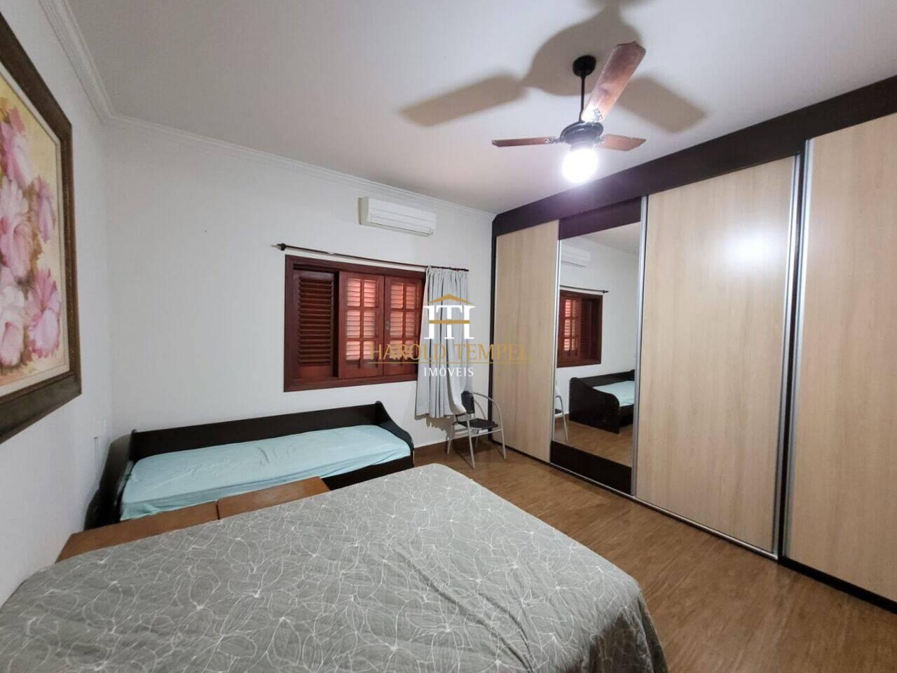 Chácara com 4 quartos, 13.000 m², à venda por R$ 2.500.000 - Centro - Mococa/SP
