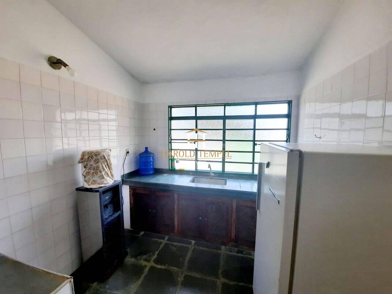 Rancho com 3 quartos, à venda por R$ 450.000 - Centro - Mococa/SP
