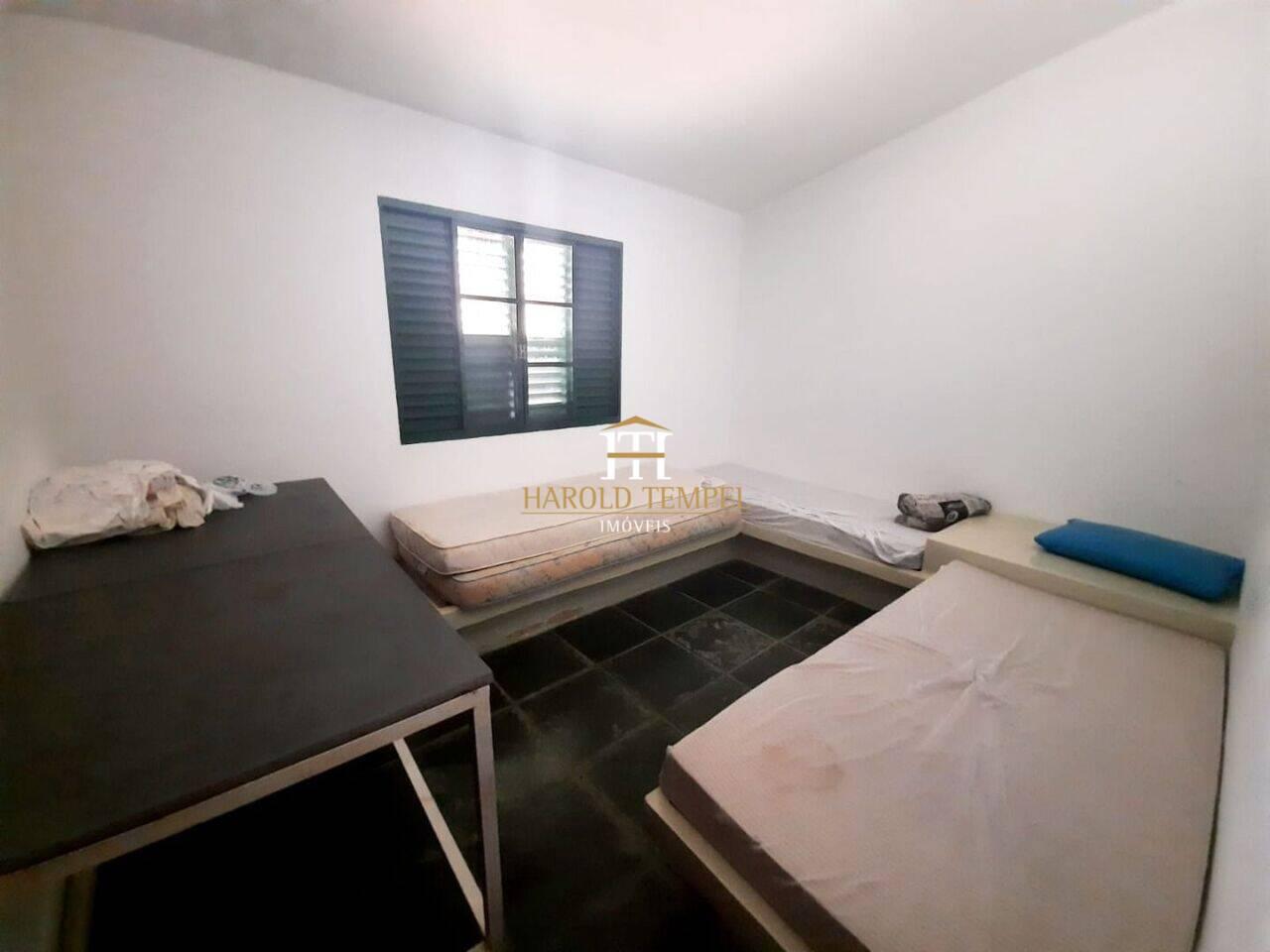 Rancho com 3 quartos, à venda por R$ 450.000 - Centro - Mococa/SP