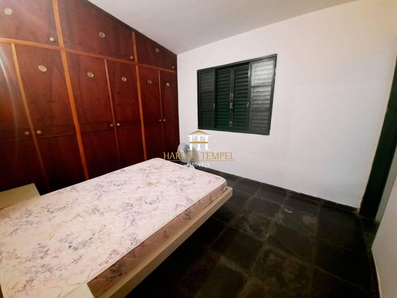 Rancho com 3 quartos, à venda por R$ 450.000 - Centro - Mococa/SP